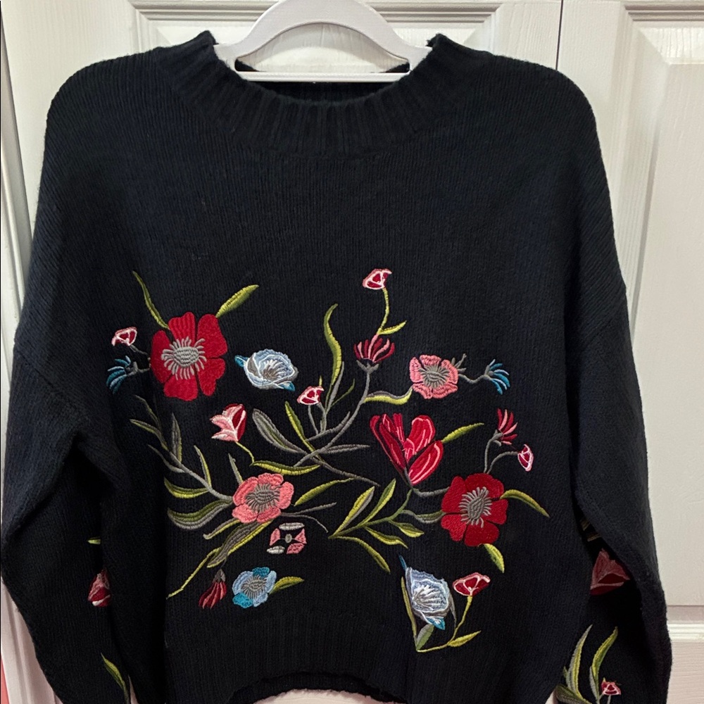 Floral Embroidered Black Sweater